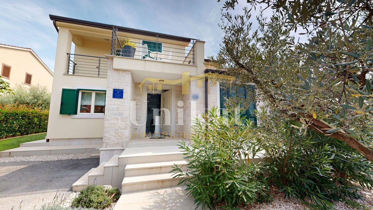 Splendida doppia con piscina